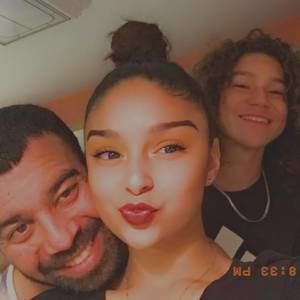 Meet your Posher, Jolymar